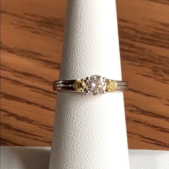 14K GOLD Moissanite & Sapphire Ring - Picture 6 of 9